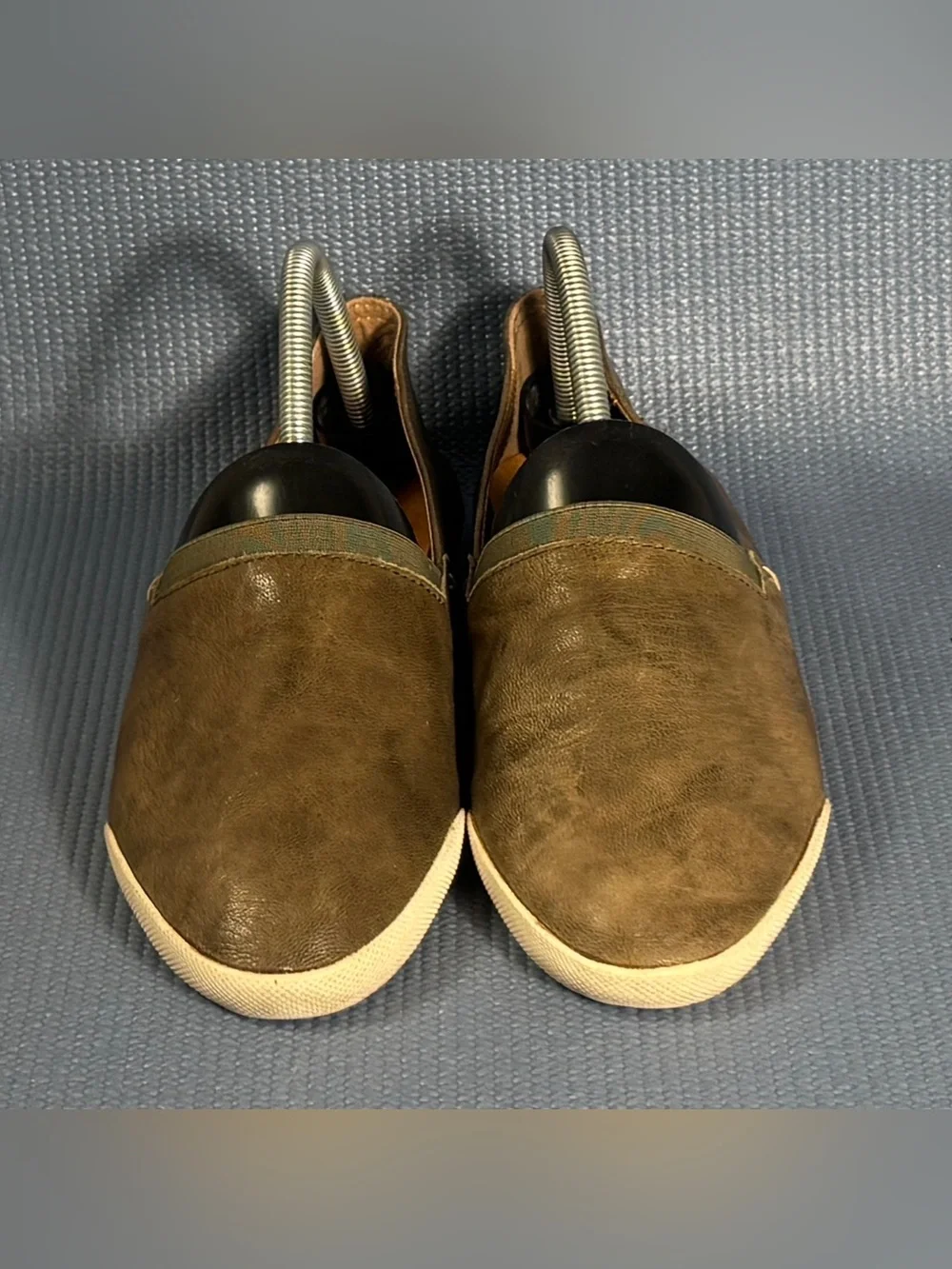 Frye Melanie Slip On Loafers Leather Upper Shoes Women’s Size 9
